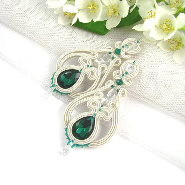 Kolczyki ślubne sutasz z kryształami emerald